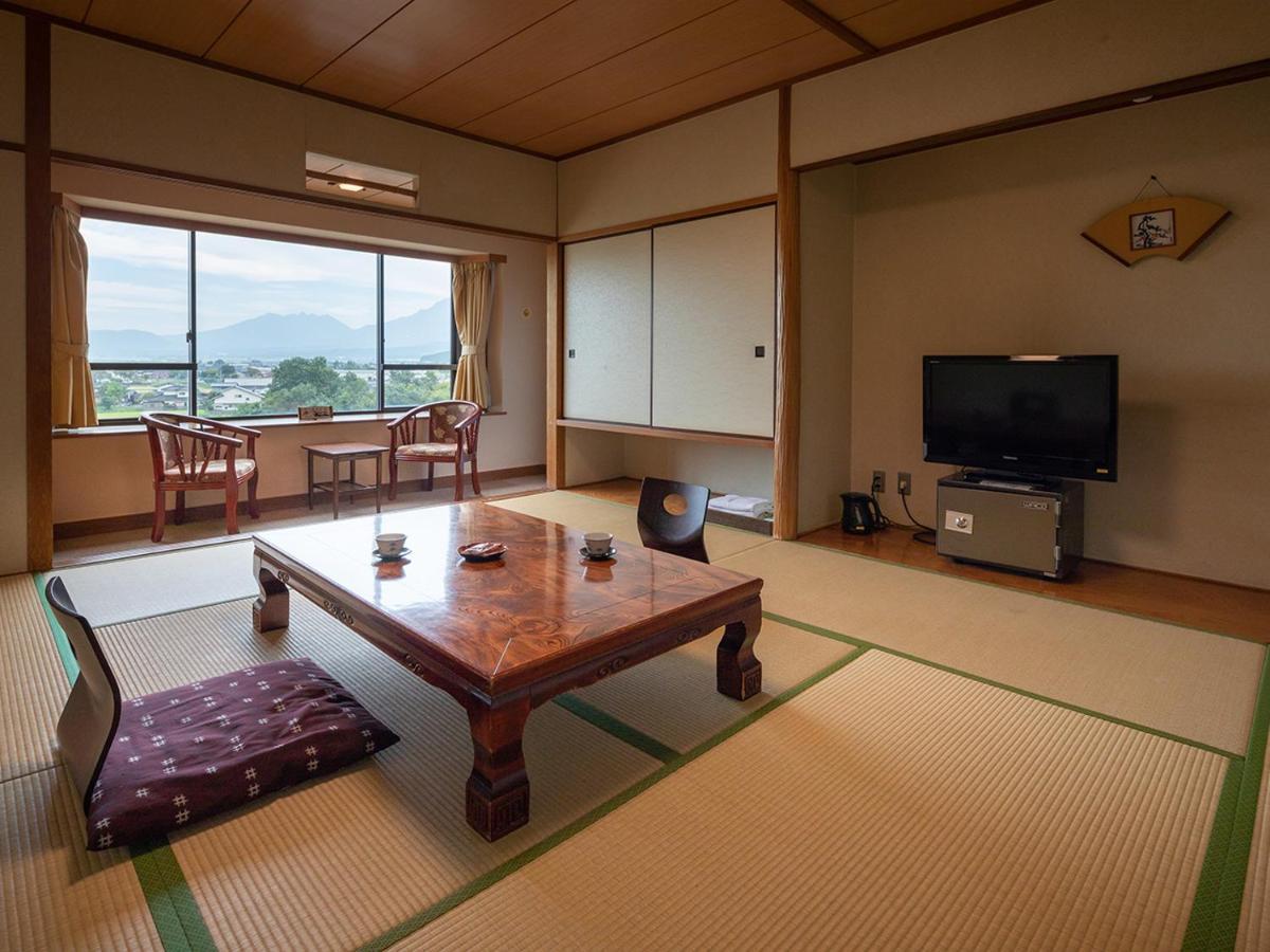 Aso Hotel Exterior photo
